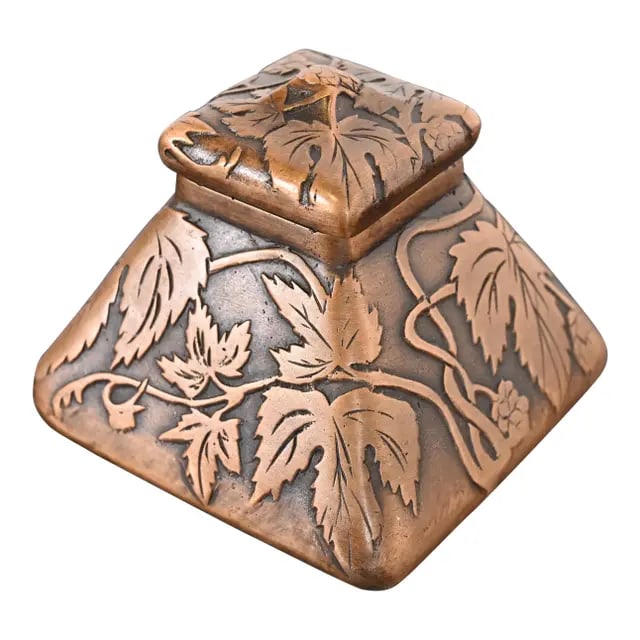 Marshall Field & Co. Antique Floral Ivy Bronze Inkwell, Circa 1910 (1 of 12)