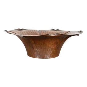 Roycroft Style Arts & Crafts Flower Form Hammered Copper Fruit Bowl or Center Bowl