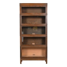 Globe Wernicke Antique Arts & Crafts Walnut Five-Stack Barrister Bookcase, Circa 1900