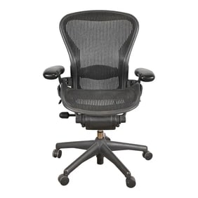 Vintage Herman Miller Tilt and Swivel Classic Office Desk Aeron Chair