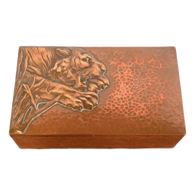 Roycroft Style Antique Arts & Crafts Hammered Copper and Silver Humidor or Cigar Box (1 of 12)