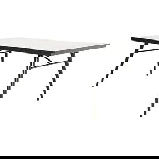 Paul McCobb Planner Group Black Lacquered Extension Dining Table, Newly Refinished: A sleek and stylish Mid-Century Modern extension dining tableBy Paul McCobb for Winchendon Furniture, "Planner Group"USA, 1950sMaple, with black lacquered finish.Measures: 54.13"W x 35.88"D x