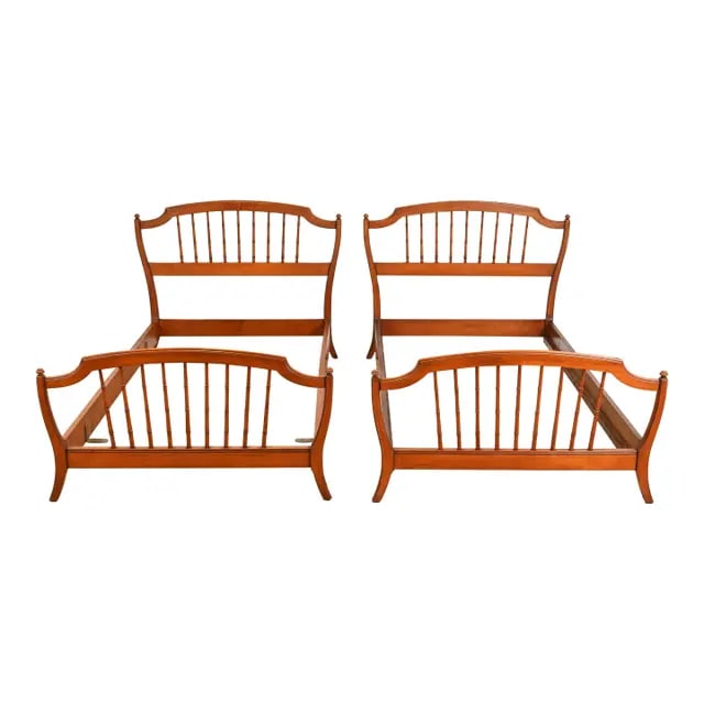 Stickley Brothers Antique Victorian Carved Maple Twin Size Faux Bamboo Spindle Beds, Pair: An exceptional pair of antique Victorian or American Colonial style carved maple twin size faux bamboo spindle bed frames By Stickley Brothers USA, Early 20th Century Each bed measures: 46.5"W x 78.75