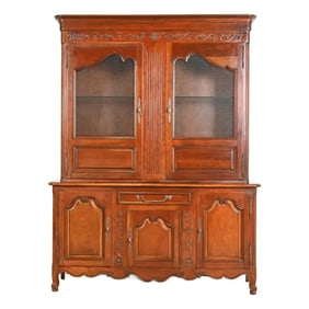 Baker Furniture French Provincial Louis XV Carved Cherry Wood Lighted Breakfront Bookcase Cabinet