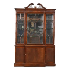 Stickley Georgian Flame Mahogany Lighted Breakfront Bookcase Cabinet