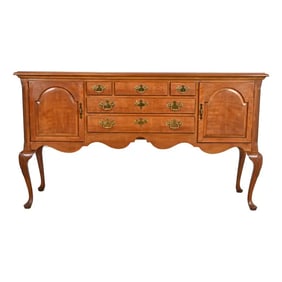 Henredon Queen Anne Solid Cherry Wood Sideboard Credenza