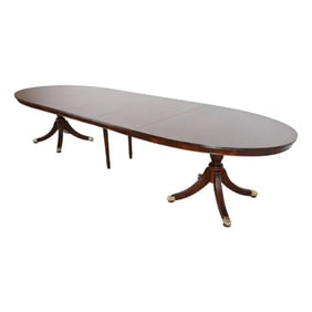 Baker Furniture Style Georgian Banded Mahogany Double Pedestal Extension Dining Table
