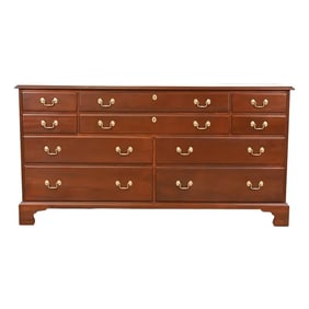 Henkel Harris Georgian Solid Mahogany Ten-Drawer Dresser or Credenza, Newly Refinished