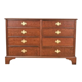 Kindel Furniture Georgian Carved Cherry Wood Eight-Drawer Dresser, Newly Refinished