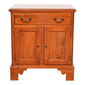 Ethan Allen English Country Farmhouse Solid Maple Bedside Chest