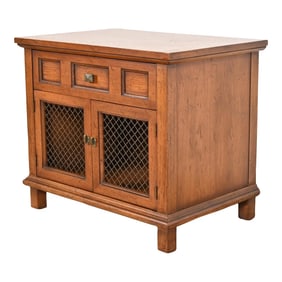 Henredon Mid-Century Modern Walnut Nightstand, 1960s