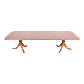 Henredon Georgian Banded Mahogany Double Pedestal Extension Dining Table, Newly Refinished