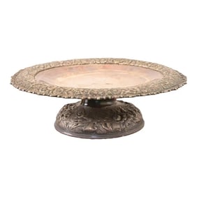 Tiffany & Co. Antique Victorian Repoussé Silverplate Compote Dish, Centerpiece, or Tazza