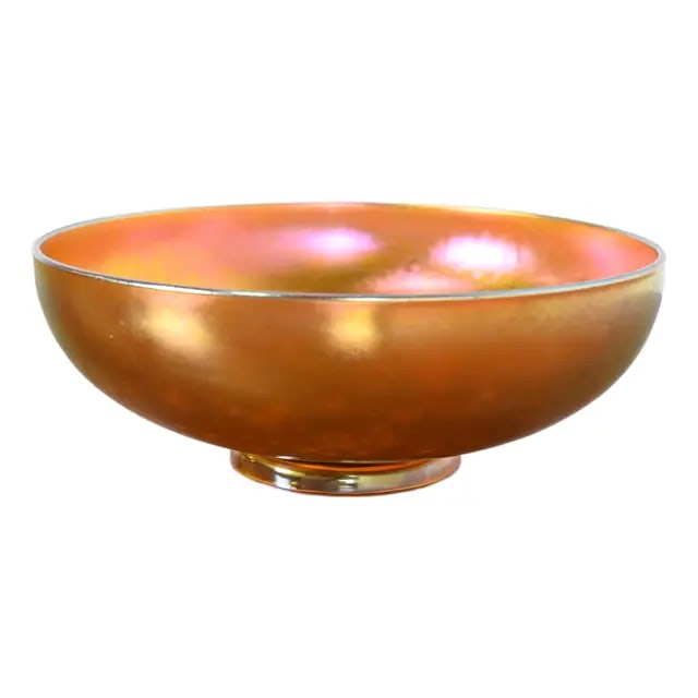 Steuben Aurene Iridescent Art Glass Fruit Bowl or Center Bowl: A gorgeous Arts & Crafts or Art Nouveau period aurene iridescent art glass fruit bowl or center bowl By Steuben Glass USA, Early 20th Century Measures: 8"W x 8"D x 3"H. Good original vintage condition