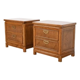 Thomasville Mid-Century Modern Hollywood Regency Campaign Nightstands, Pair