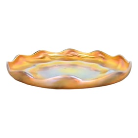 Louis Comfort Tiffany Favrile Iridescent Art Glass Plate With Scalloped Edge