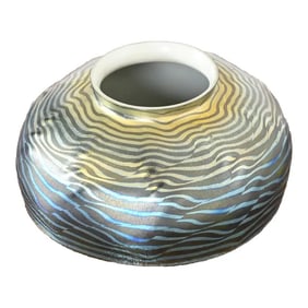 Louis Comfort Tiffany Favrile Iridescent Art Glass Damascene Lamp Shade, Circa 1910