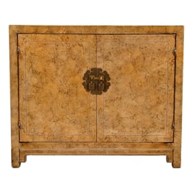 Henredon Mid-Century Hollywood Regency Chinoiserie Faux Tortoise Shell Bar Cabinet, Circa 1970s