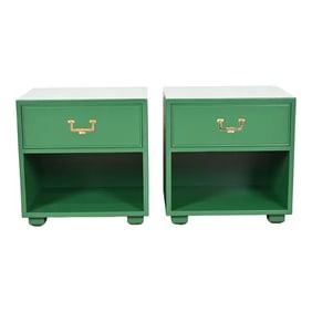 Henredon Mid-Century Hollywood Regency Campaign Green Lacquered Nightstands, Newly Refinished