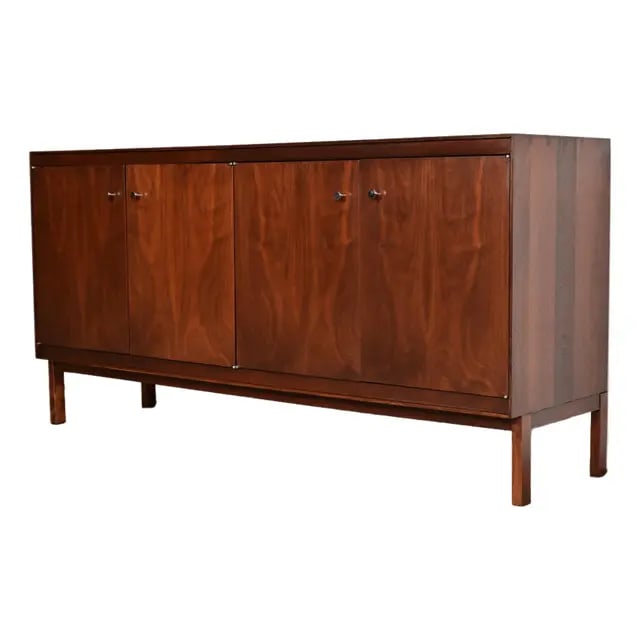 Paul McCobb Mid-Century Modern Walnut Sideboard Credenza, Newly Refinished (1 of 15)