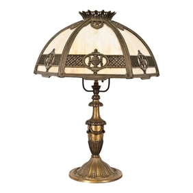 Bradley & Hubbard Antique Art Nouveau Slag Glass Table Lamp, Circa 1910