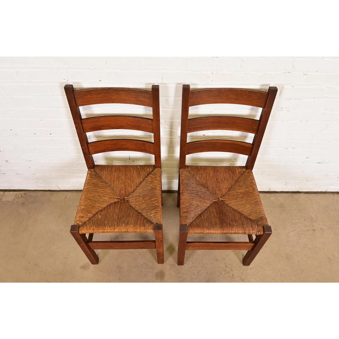 Gustav Stickley Antique Mission Oak Arts & Crafts Ladder Back Dining Chairs With Rush Seats, Pair - 5