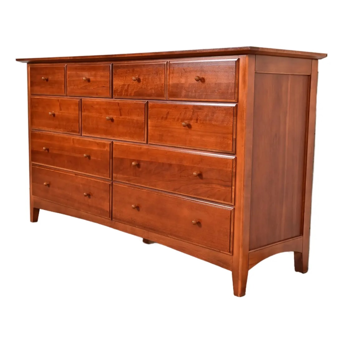 Thomasville Arts & Crafts Shaker Cherry Wood Dresser or Credenza: A beautiful Arts & Crafts or Shaker style cherry wood dresser or credenzaBy Thomasville, "Impressions" CollectionUSA, Late 20th CenturyMeasures: 63.75"W x 19"D x 35.5"H.Very good original vintage