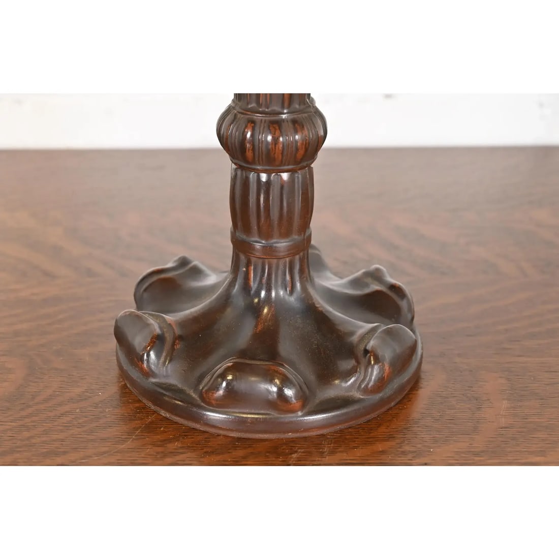 Tiffany Studios Style Arts & Crafts Table Lamp With Jeweled Stained Glass Shade - 10