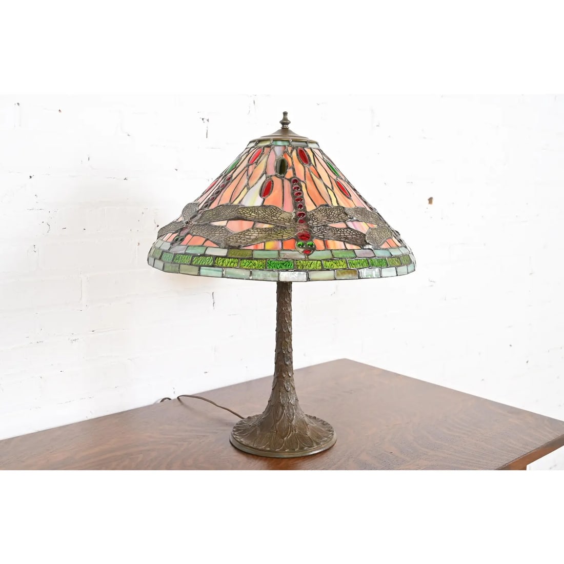 Tiffany Studios Style Arts & Crafts Bronze Table Lamp With Dragonfly Shade - 3