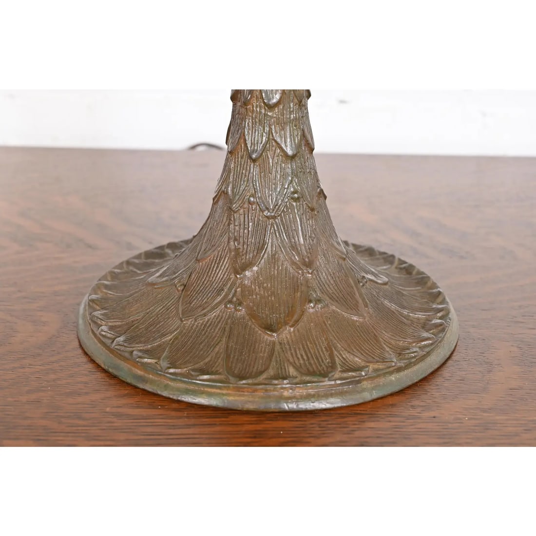 Tiffany Studios Style Arts & Crafts Bronze Table Lamp With Dragonfly Shade - 7