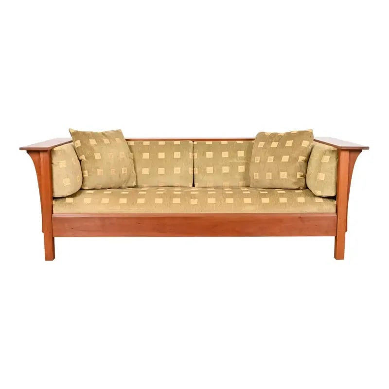 Stickley Mission Arts and Crafts Cherry Wood Settle Sofa: A gorgeous Mission or Arts & Crafts style Prairie settle sofaBy L. & J.G StickleyUSA, 21st CenturySolid cherry wood frame, with original upholstery.Measures: 84.5"W x 37.5"D x 29.13"H. Seat height: