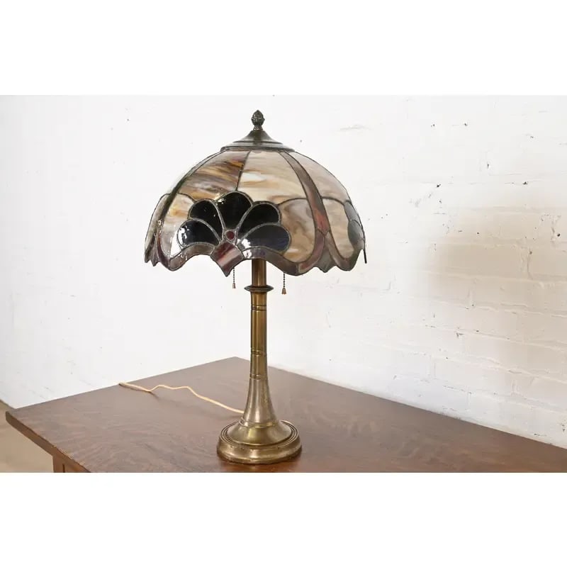 Tiffany Studios Style Arts & Crafts Bronze Table Lamp With Stained Glass Shade, Circa 1930s - 2