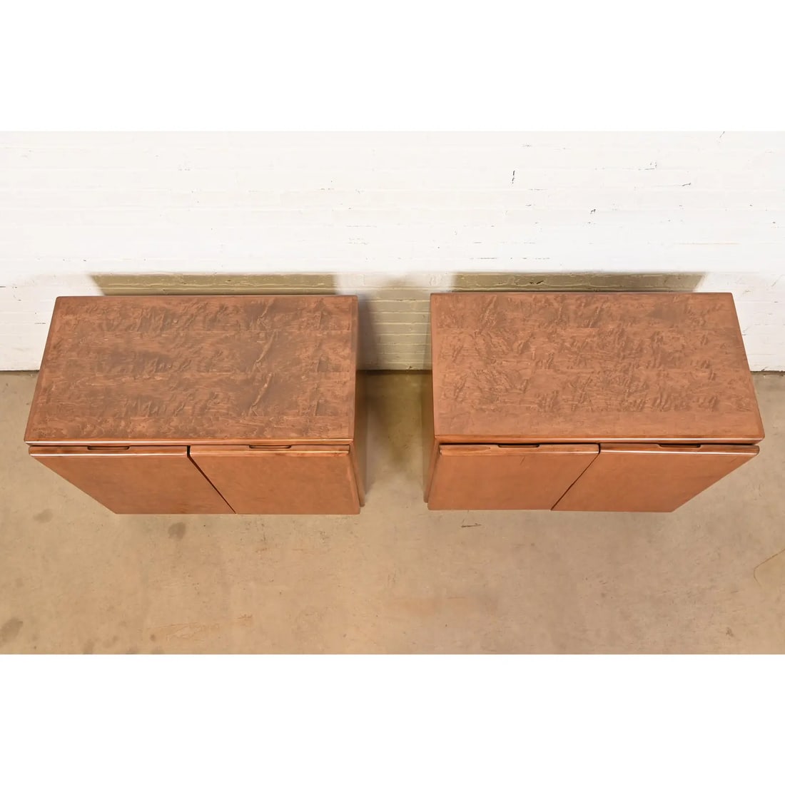 Milo Baughman for Thayer Coggin Burl Wood and Brass Bedside Chests, Newly Refinished - 7