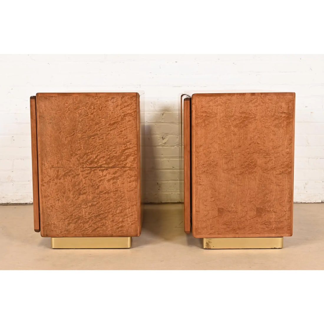 Milo Baughman for Thayer Coggin Burl Wood and Brass Bedside Chests, Newly Refinished - 8
