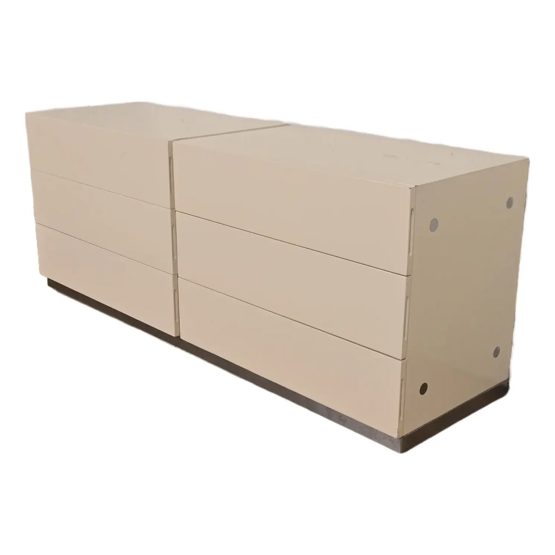 Milo Baughman for Thayer Coggin Cream Lacquer and Chrome Dresser, 1970s (1 of 13)