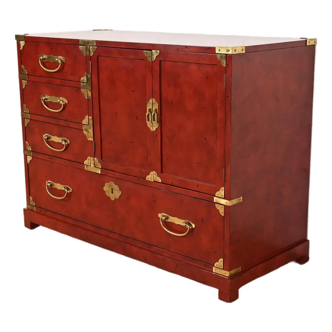 Century Furniture Hollywood Regency Chinoiserie Red Lacquered Commode or Chest of Drawers: A gorgeous mid-century modern Hollywood Regency Chinoiserie commode or chest of drawers By Century Furniture USA, Circa 1970s Red lacquered wood, with original Asian-inspired brass hardware. Measures:
