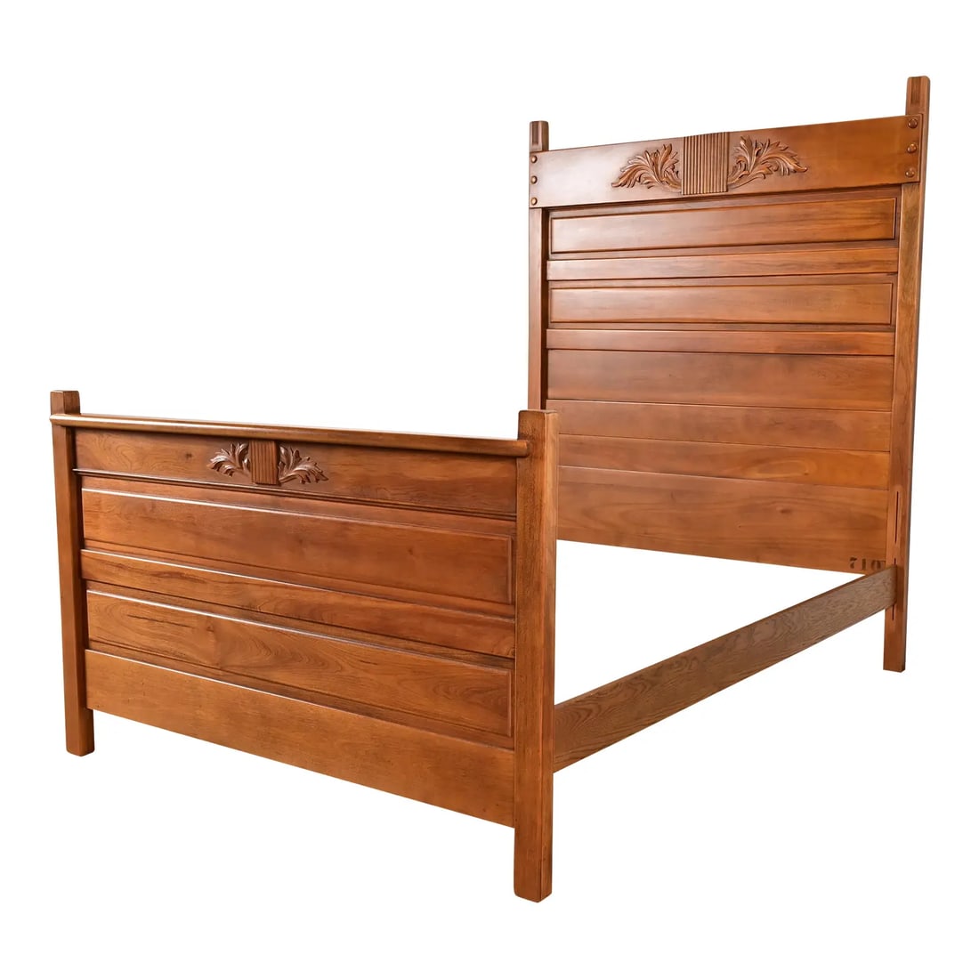 Herter Brothers Style Antique Eastlake Victorian Carved Walnut Full Size Bed, Circa 1880s: A gorgeous antique Victorian carved walnut full size bed frame In the manner of Herter Brothers USA, Circa 1880s Measures: 57.75"W x 80.5"D x 71.75"H Very good original vintage condition.