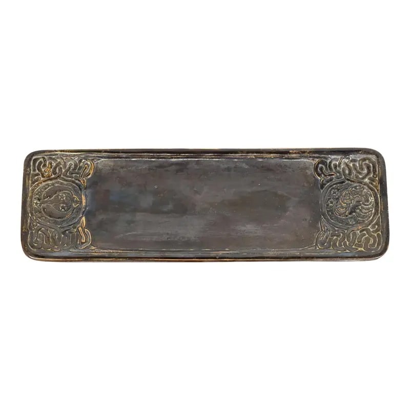 Tiffany Studios New York "Zodiac" Patinated Bronze Pen Tray Desk Accessory: A gorgeous Art Deco period patinated bronze pen tray featuring symbols of the Zodiac. By Tiffany Studios New York, USA, Early 20th Century Measures: 10.13"W x 3.13"D x 0.38"H Good original vintage con