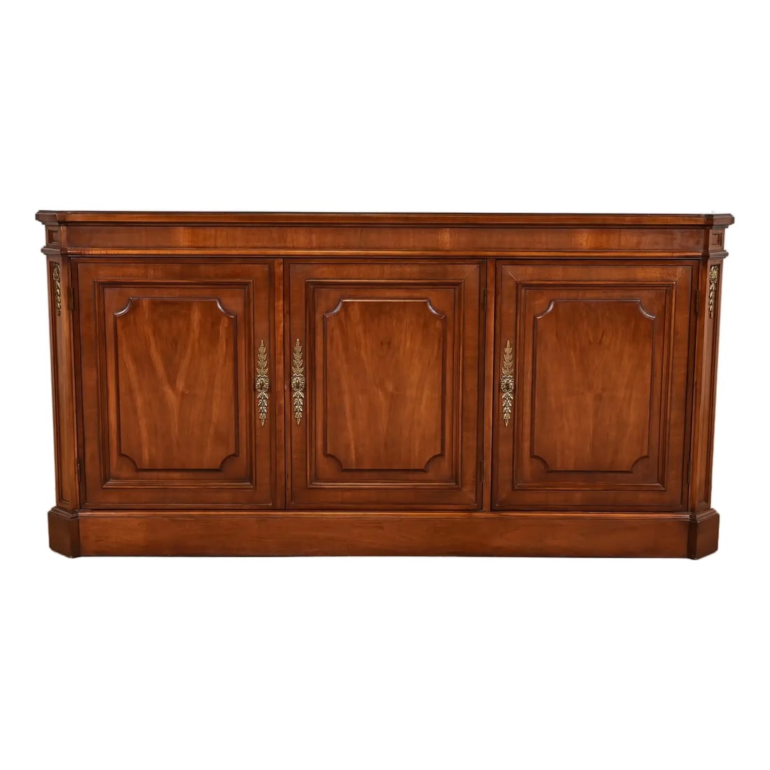 Baker Furniture French Regency Louis XVI Carved Walnut Sideboard or Bar Cabinet, Circa 1960s: A gorgeous mid-century French Regency Louis XVI style sideboard, credenza, or bar cabinet By Baker Furniture USA, Circa 1960s Carved walnut, with gorgeous book-matched burled walnut top, and original