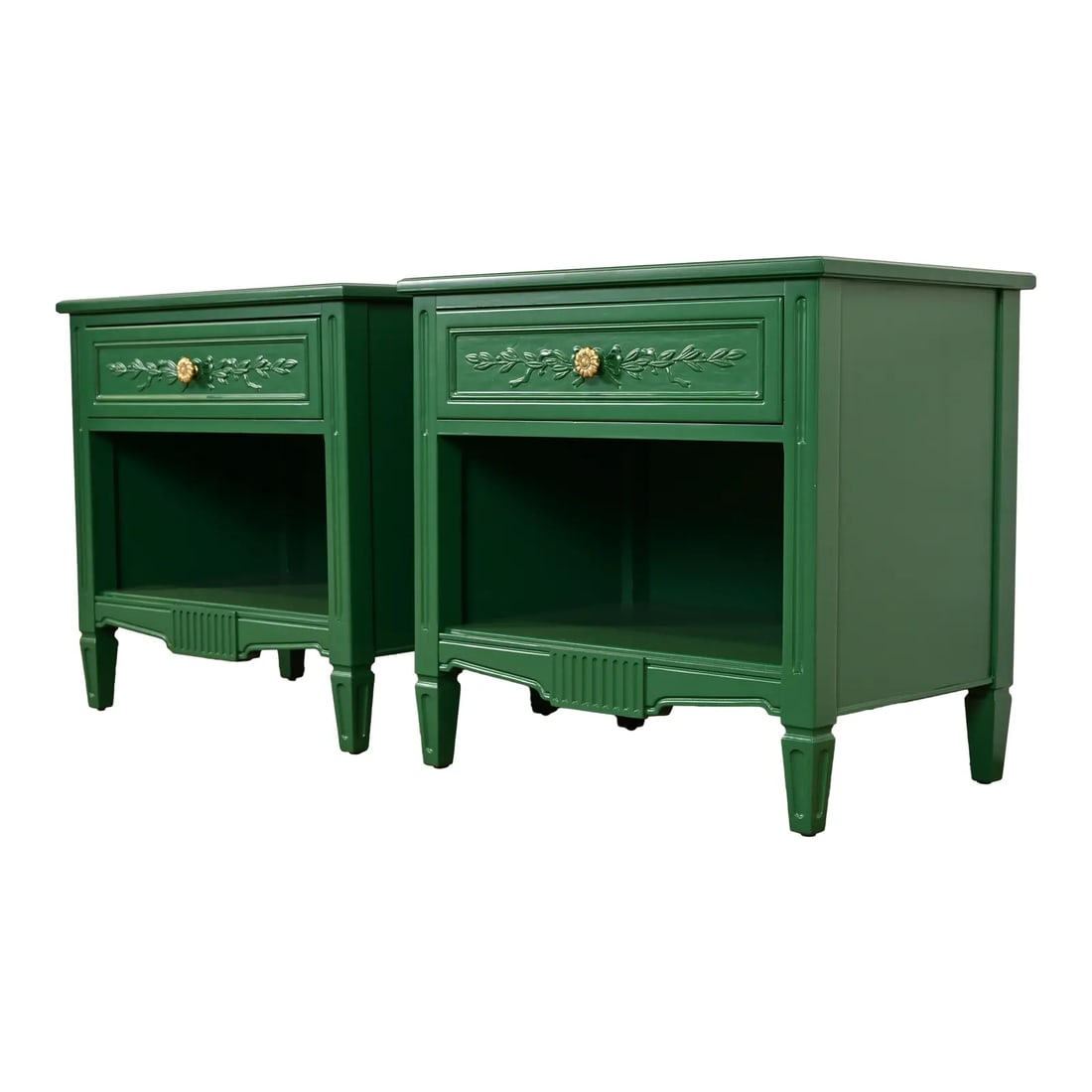 Henredon French Regency Louis XVI Green Lacquered Nightstands, Newly Refinished: A gorgeous pair of French Regency Louis XVI style nightstands or end tables By Henredon USA, Circa 1960s Green lacquered cherry wood, with original brass hardware. Each measures: 26"W x 18"D x 25"H. P