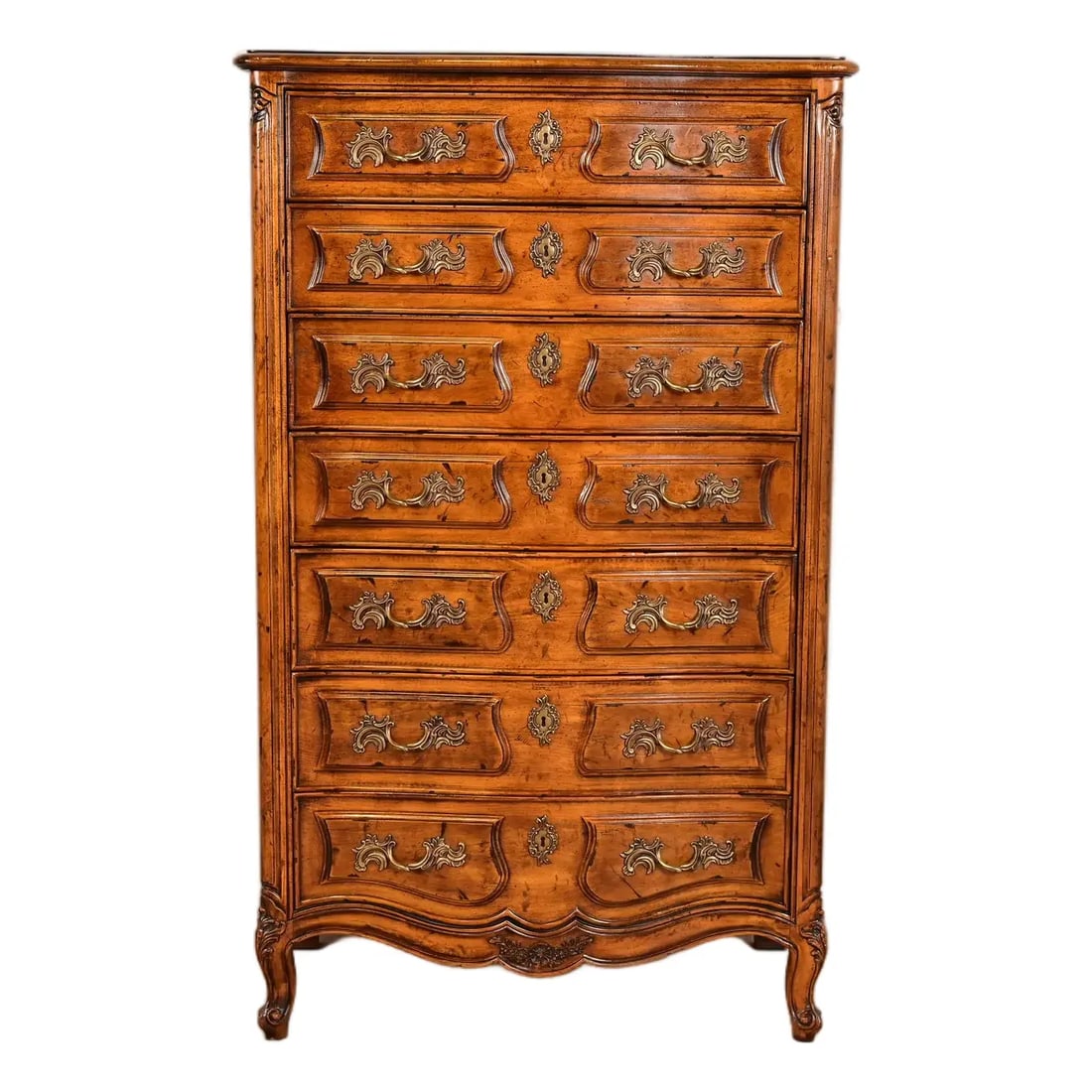 Henredon French Provincial Louis XV Carved Walnut Highboy Dresser or Semainier: A gorgeous French Provincial Louis XV style semainier, lingerie chest, or highboy dresser By Henredon USA, Late 20th Century Beautiful carved solid walnut, with original brass hardware Measures: 34"W