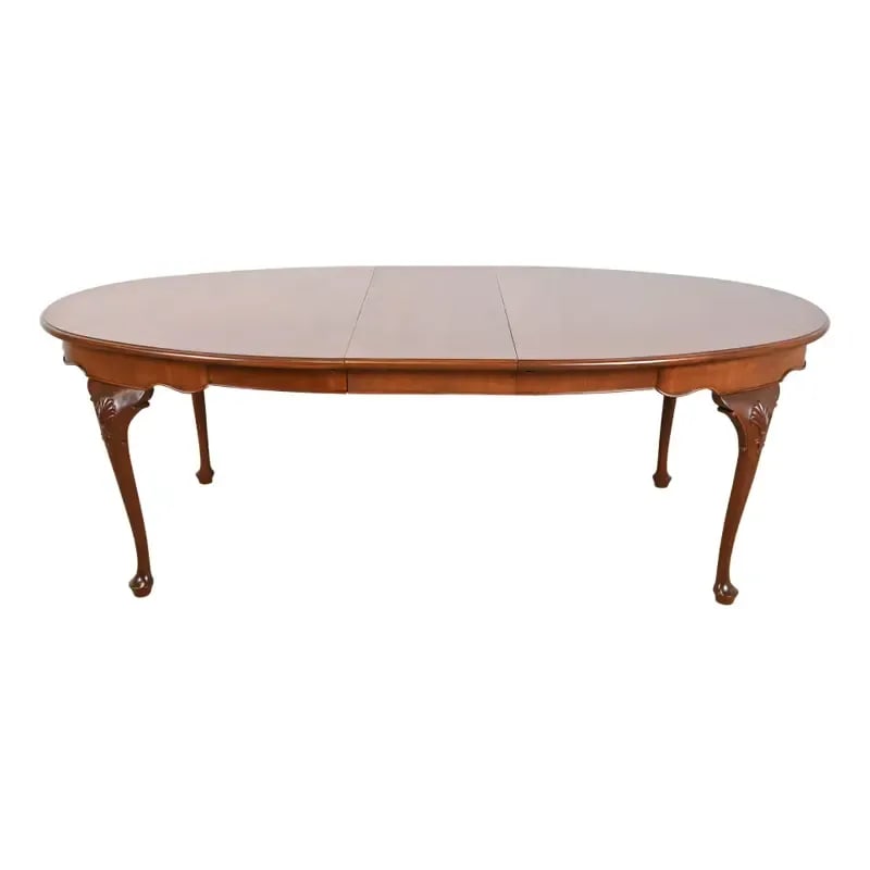 Henkel Harris Queen Anne Solid Mahogany Extension Dining Table, Newly Refinished (1 of 12)