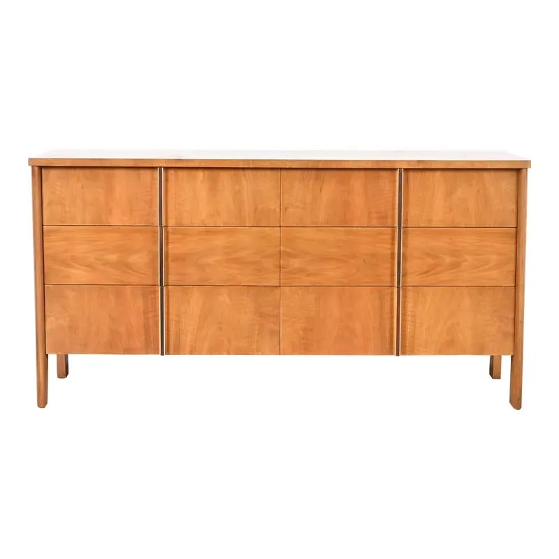 John Widdicomb Mid-Century Modern Walnut and Rosewood Dresser, 1960s: An exceptional Mid-Century Modern six-drawer dresser or credenza By Dale Ford for John Widdicomb USA, Circa 1960s Gorgeous book-matched walnut, with original rosewood and aluminum hardware. Measures: