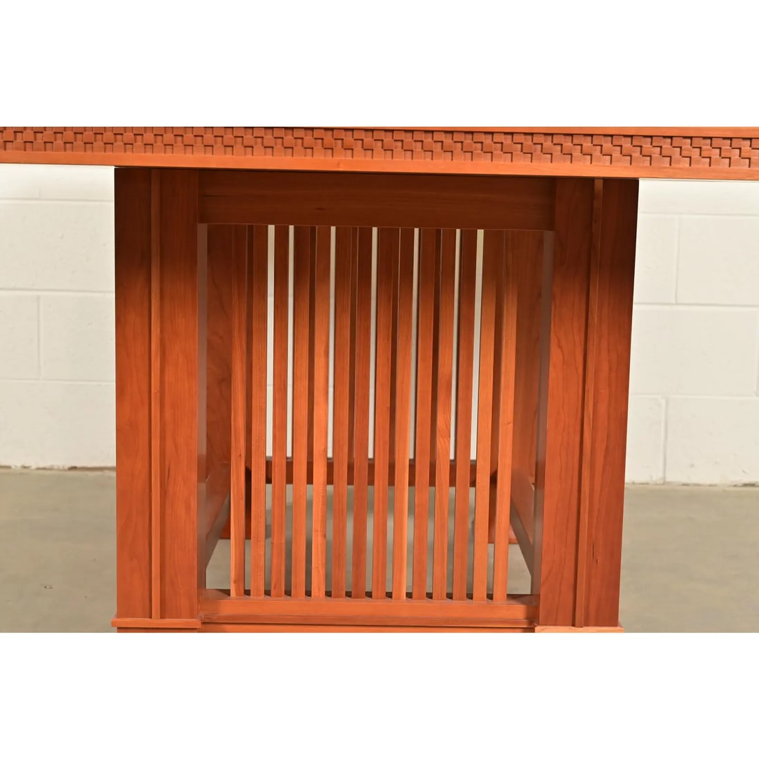 Frank Lloyd Wright for Cassina Arts & Crafts Husser House Cherry Wood Dining Table - 7