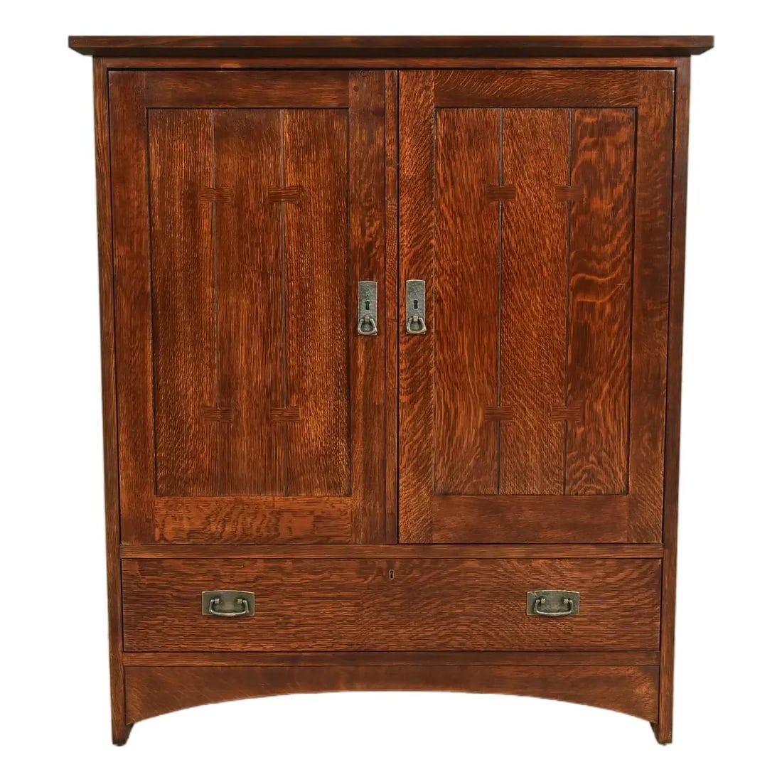 Stickley Mission Oak Arts & Crafts Media Cabinet: A beautiful Mission or Arts & Crafts media cabinet or armoire By L. & J.G. Stickley USA, Late 20th Century Solid quarter sawn oak, with bow tie inlay, and original hammered copper hardware. Measures: 