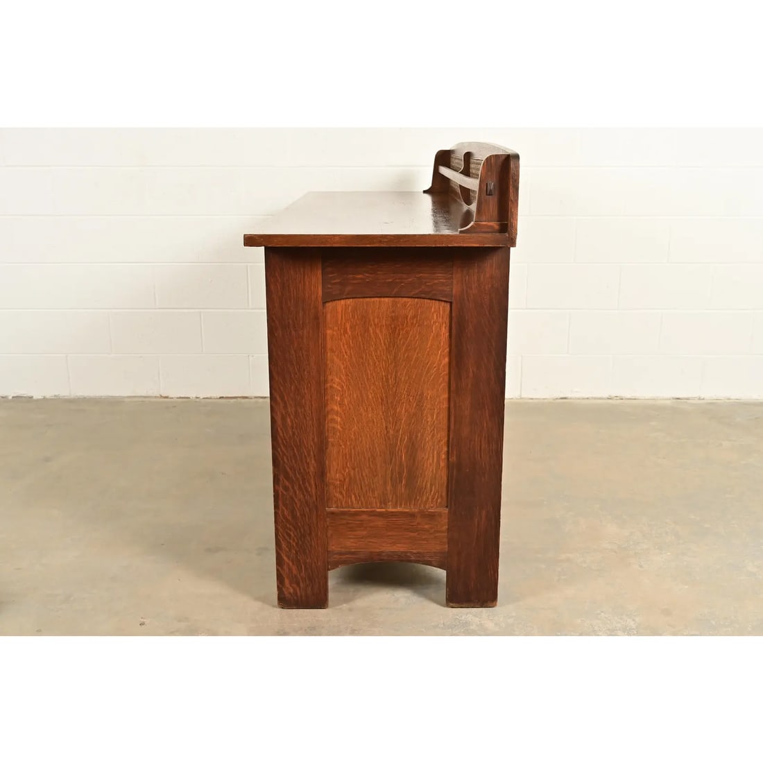 Lifetime Furniture Antique Mission Oak Arts & Crafts Sideboard, Circa 1910 - 15