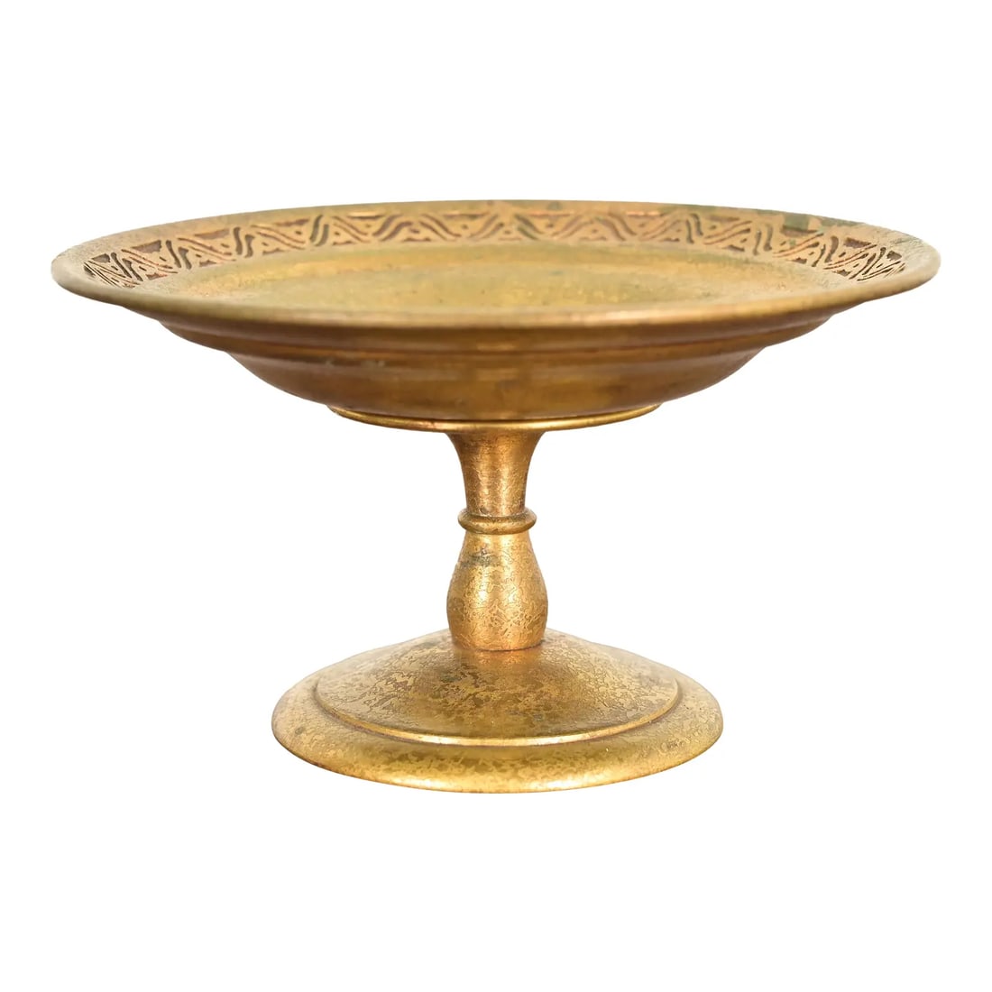 Tiffany Studios New York Bronze Doré Pedestal Bowl or Compote Dish With Bellflower Motif: A gorgeous antique Arts & Crafts or Art Deco period gilt bronze pedestal bowl or compote dish with bellflower motif By Tiffany Studios (signed to the underside) New York, USA, Early 20th Century Measu