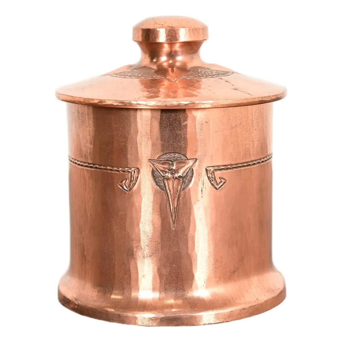 Roycroft Arts & Crafts Trefoil Hammered Copper Humidor, Circa 1920s: A gorgeous Arts & Crafts period trefoil hammered copper humidor By Roycroft (signed with impressed orb and cross mark) USA, Circa 1920s Measures: 4.5"W x 4.5"D x 5.75"H. Very good vintage condition. S
