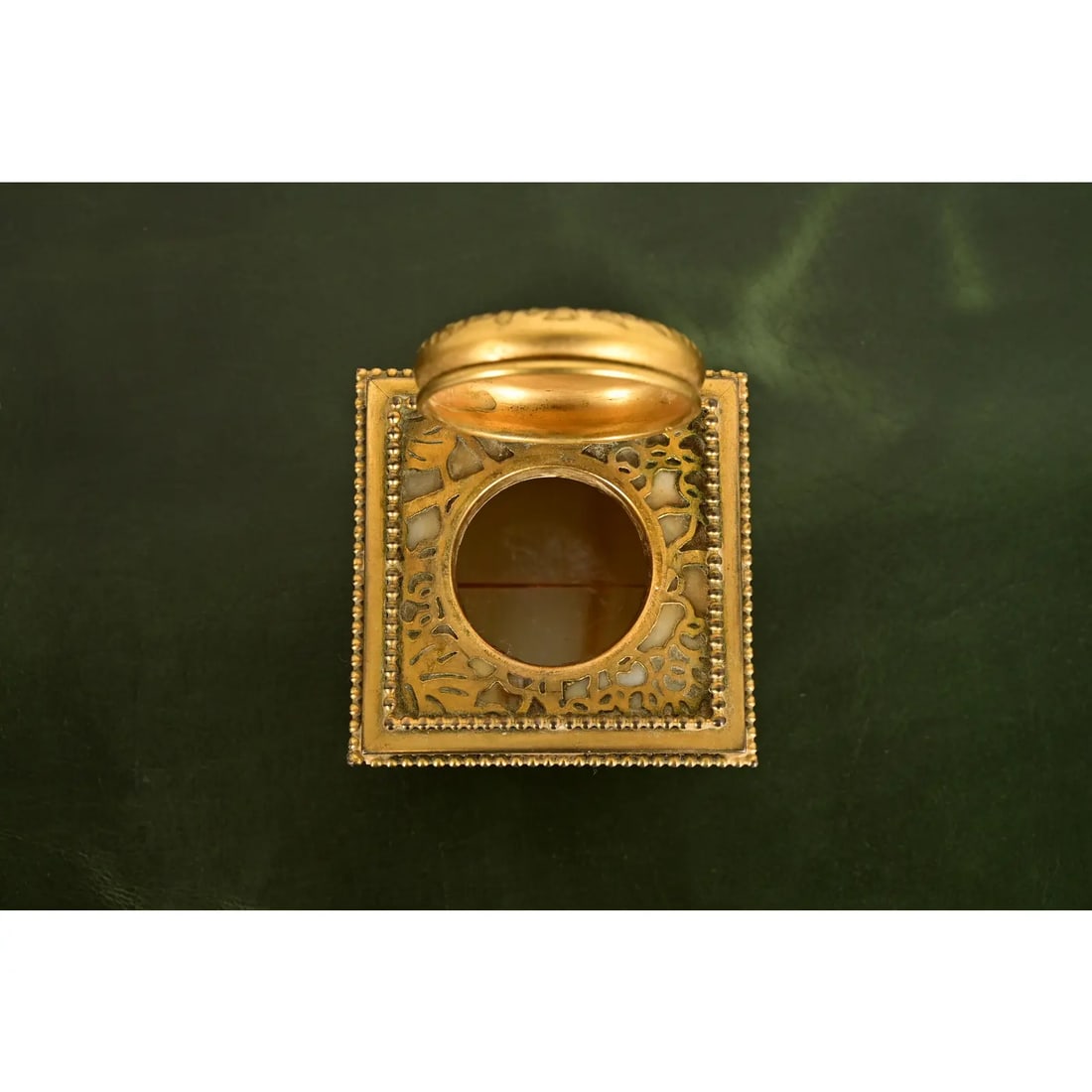 Tiffany Studios New York Grapevine Bronze Doré and Favrile Slag Glass Inkwell - 6
