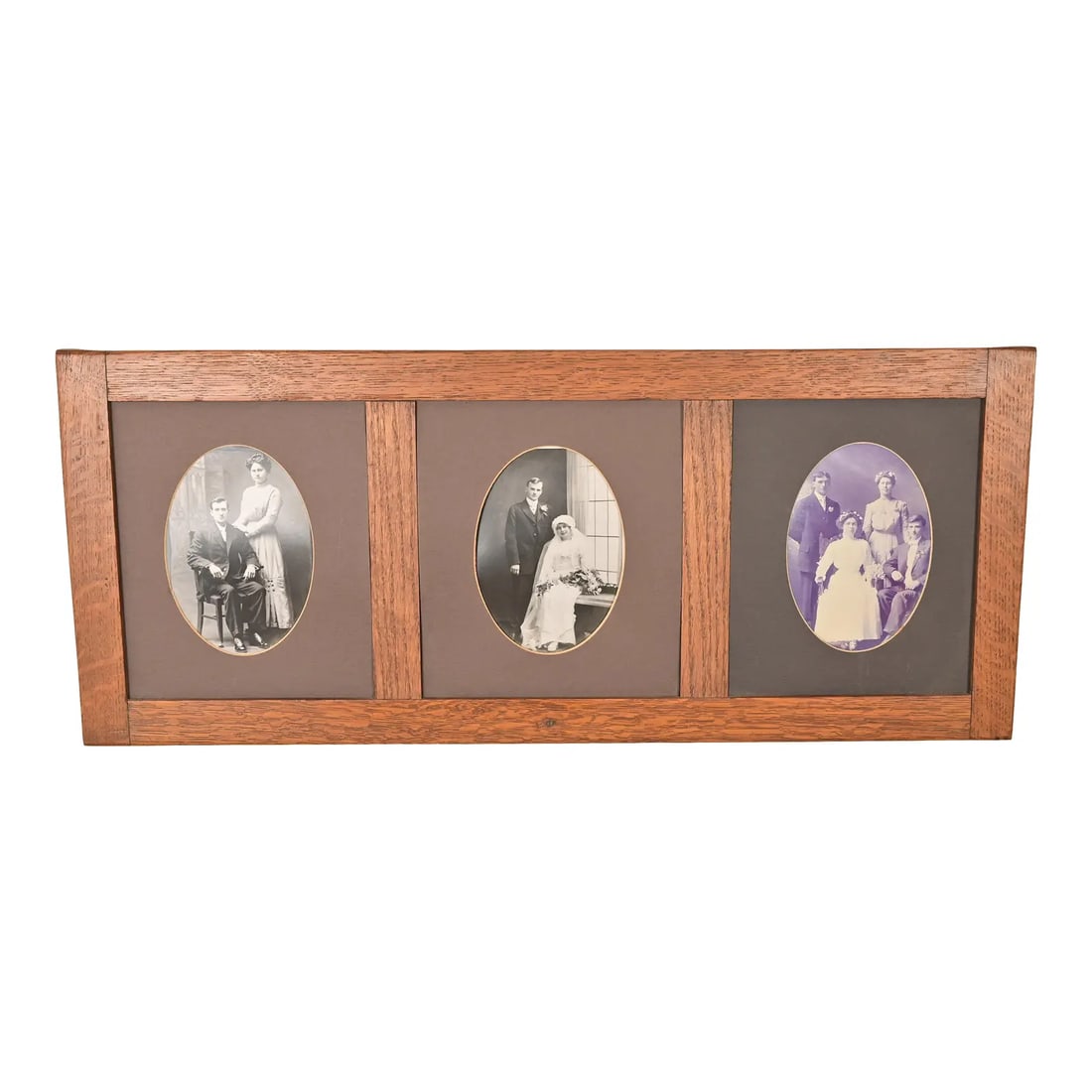 Stickley Style Antique Mission Oak Arts & Crafts Triple Picture Frame, Circa 1910: A gorgeous antique Mission or Arts & Crafts period quarter sawn oak triple picture frame In the manner of Stickley USA, Circa 1910 Measures: 29.25"W x 0.75"D x 12.25"H (including frame). Portrait open